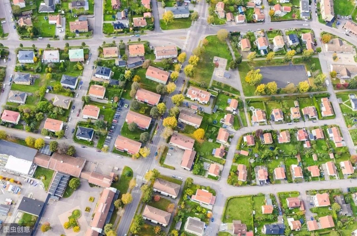 紅磚被禁,輕鋼為何在全國推起熱潮?看完央視報道頓時懂了(圖2) 紅磚被禁,輕鋼為何在全國推起熱潮?看完央視報道頓時懂了(圖2)