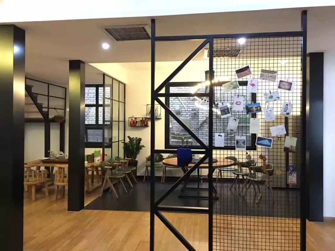 最近有很多商家問有沒有民宿案例,國家正大力推廣住宅轉民宿(圖7) 睿婕輕鋼別墅