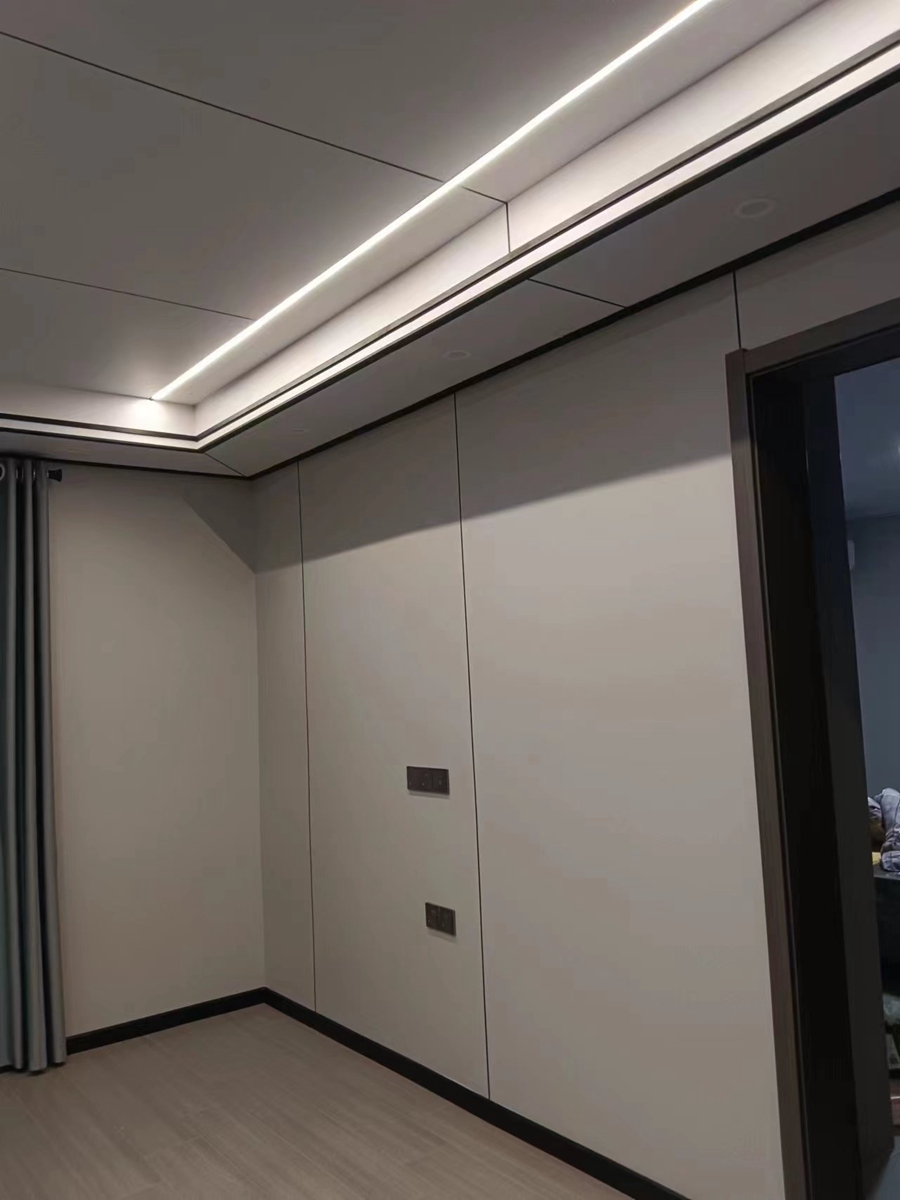 輕鋼別墅室內鋪木地板好做嗎？