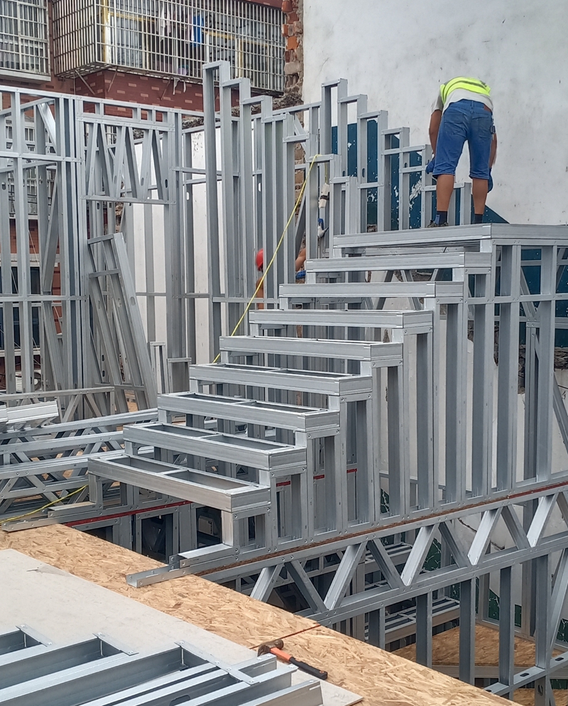 輕鋼龍骨具有耐久性嗎？