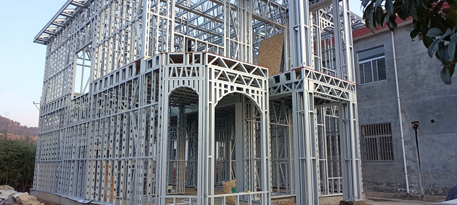 輕鋼別墅的質(zhì)量可靠嗎?(圖2) 輕鋼別墅的質(zhì)量可靠嗎?(圖2)